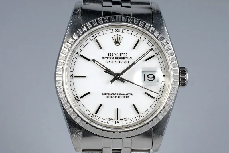 Best men’s watches with stainless steel bands for a sleek and durable look-1989 Rolex DateJust 16220 White Dial