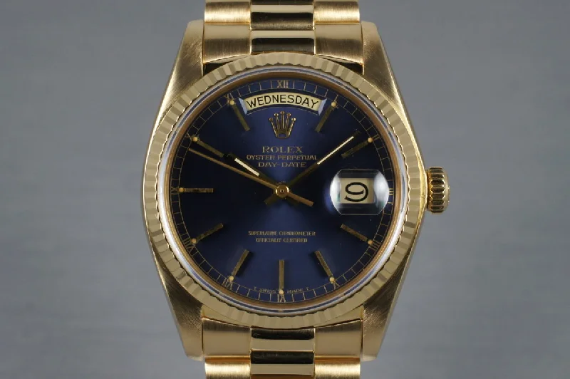 Men’s watches with high-tech materials like ceramic and titanium for durability and strength-1979 Rolex YG Day-Date 18038 with Blue Dial