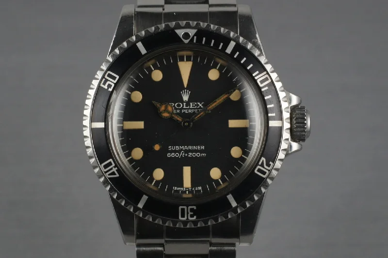 Best men’s watches with minimalist designs for understated elegance and simplicity-1979 Rolex Submariner Ref: 5513 with Mark 2 Maxi Dial