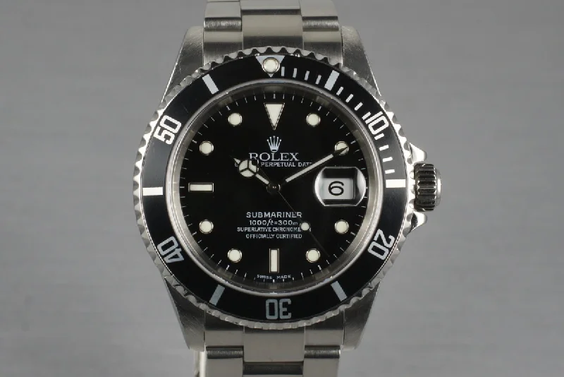 Best men’s watches with solar-powered movements for energy efficiency and eco-friendliness-2004 Rolex Submariner 16610 with Box and Papers