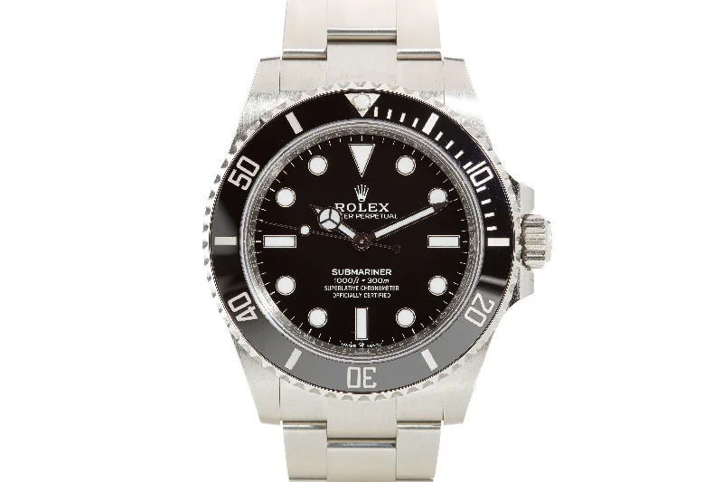 Men’s watches with rotating bezels for timing and dive-related activities-2020 41mm Rolex Submariner No-Date 124060 with Box, Booklets, Hangtags & Card