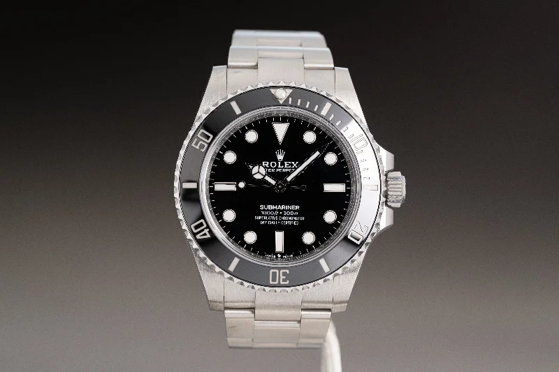 Men’s watches with sporty designs and silicone straps for comfort and performance-Unworn 2021 Rolex Submariner 124060 Full Set