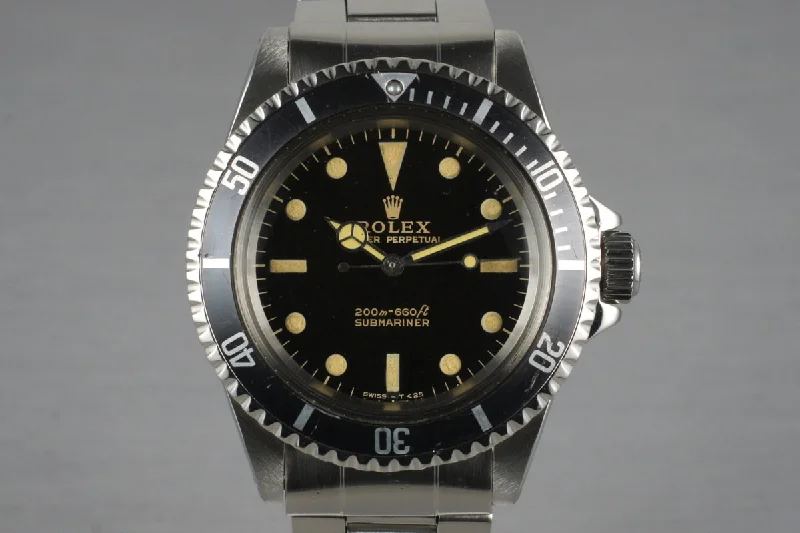 Best men’s watches with solar-powered movements for energy efficiency and eco-friendliness-1965 Rolex Submariner 5513 Glossy Gilt Meters First Dial