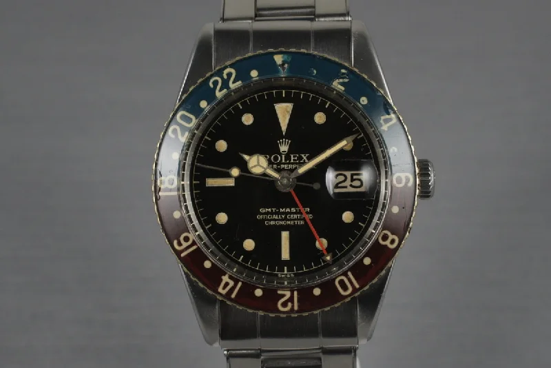 Best men’s watches with simple analog designs for a clean and timeless appearance-1954 Rolex GMT 6542 with Original Bakelite Bezel