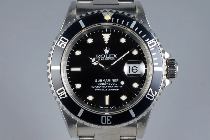 Best men’s watches with Swiss-made movements for precision and high-quality craftsmanship-1990 Rolex Submariner 16610