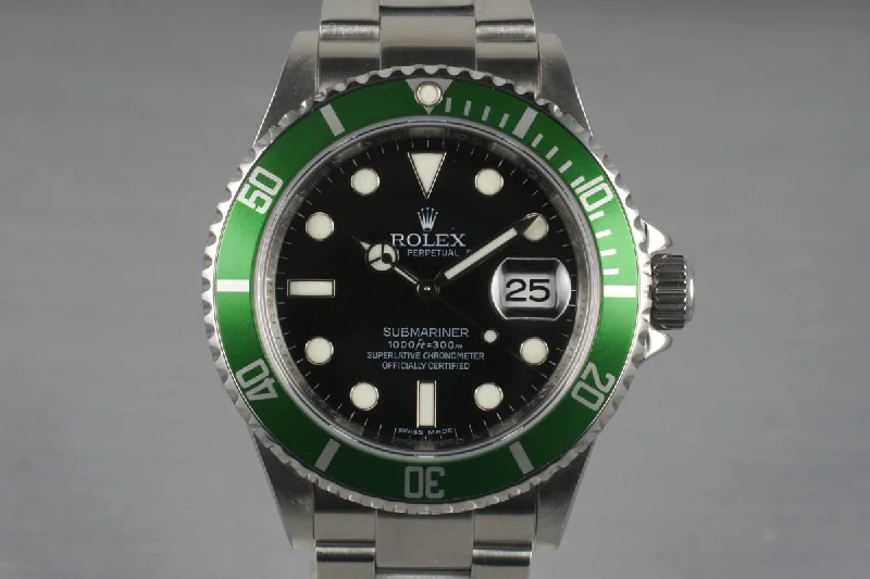 Best men’s watches with sleek black dials for a modern and stylish appearance-2009 Rolex Submariner 16610V with Box and Papers