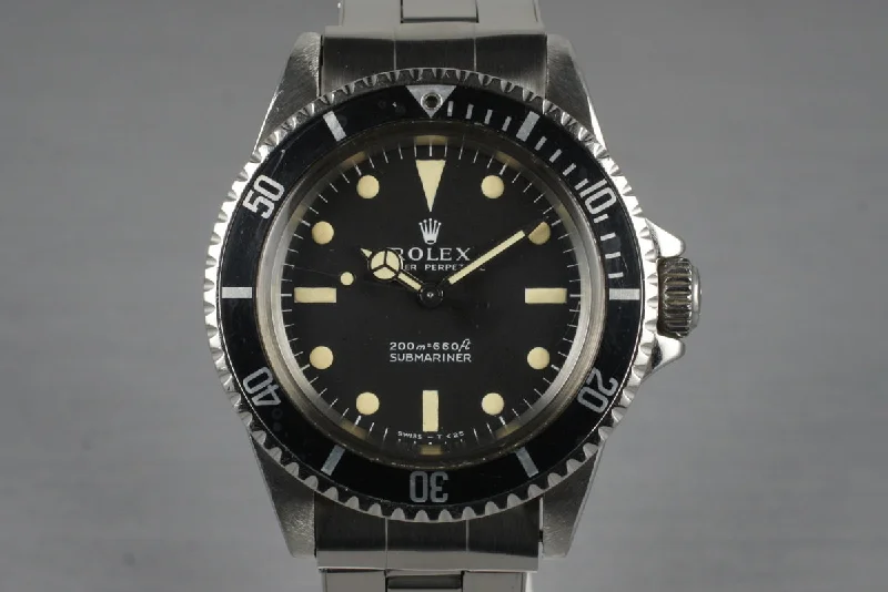 Men’s watches with integrated fitness tracking features for health-conscious individuals-1967 Rolex Submariner 5513 Meters First