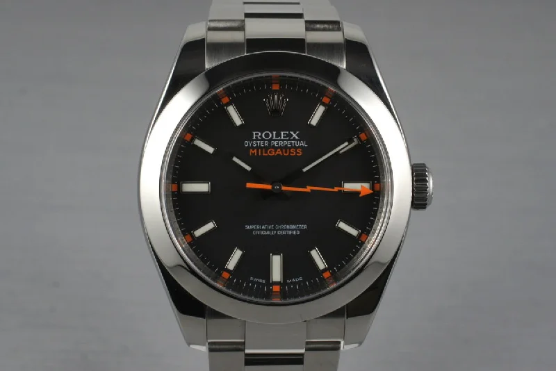 Best men’s watches with solar-powered movements for energy efficiency and eco-friendliness-2007 Rolex Milgauss Black Dial 116400 with Box and Papers