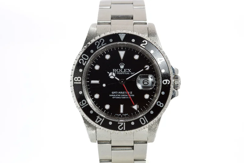 Best men’s watches with solar-powered technology for eco-friendly and self-sustaining timepieces-1999  Rolex GMT Master II 16710 Luminova Dial Box & Papers