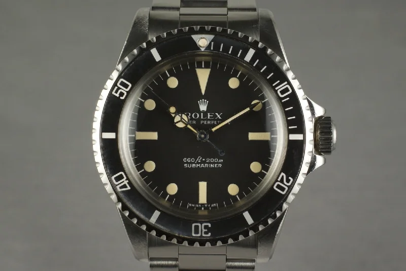 Best men’s watches with simple analog designs for a clean and timeless appearance-1966 Rolex Submariner 5513 Serif Dial with Service Papers