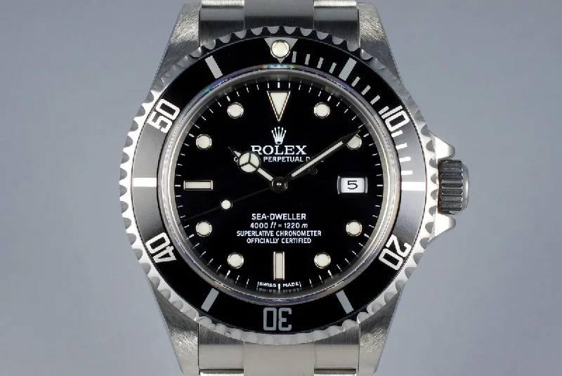 Best men’s watches with large dials for easy readability and a bold look-2007 Rolex Sea Dweller 16600