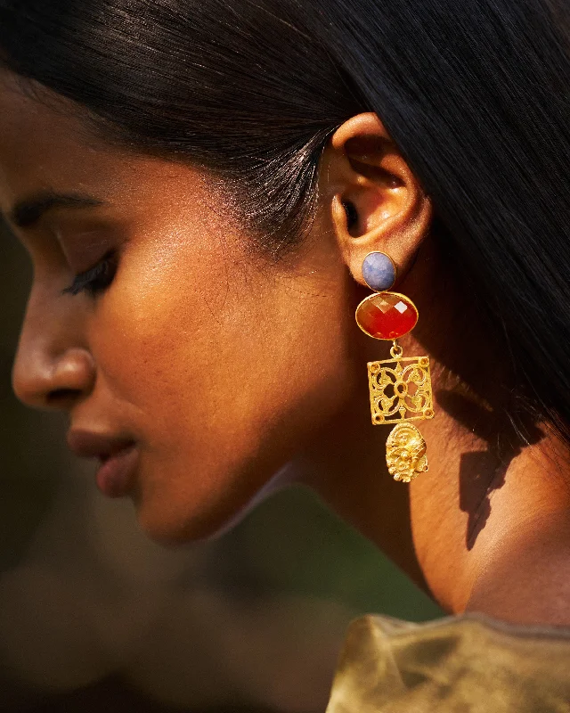 Best hoop earrings with custom designs for a personalized, unique accessory-Sitara Jali Earrings - Gold