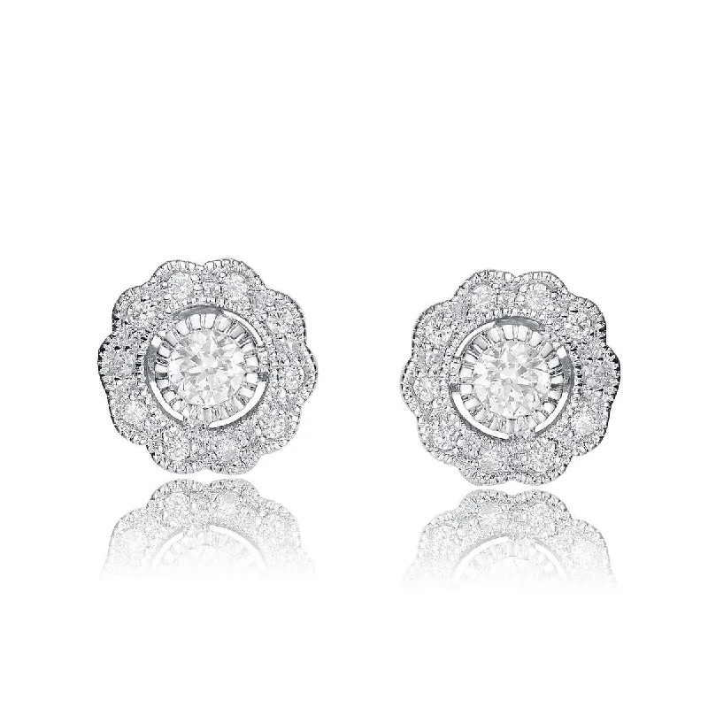 Stud Earrings with Animal Motifs -Chloé Classic Flower Stud Earrings