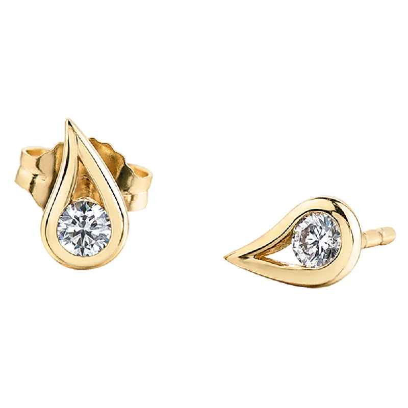 Stud Earrings with Symbolic Elements -Eternal Flames Diamond Stud Earrings