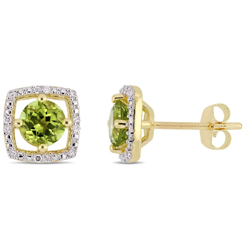 Stud Earrings with Hammered Finish -Mimi & Max 1 1/8ct TGW Peridot and Diamond Accent Square Stud Earrings in 10k Yellow Gold