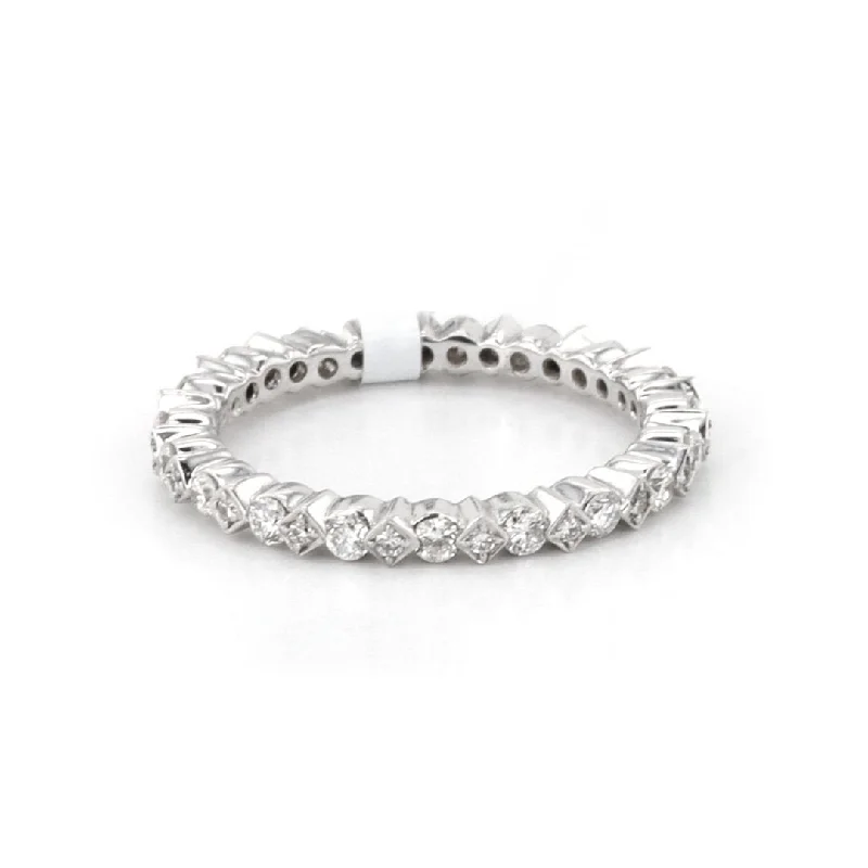 Beautiful necklaces and pendants with moon and star charms for a dreamy effect-0.60 ctw Diamond Eternity Band