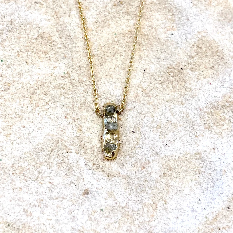 Layered necklaces and pendants for a trendy and fashionable stacked look-Cobblestone 14K Gold and Raw Diamonds Necklace