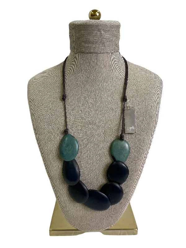 Stunning necklaces and pendants with amethyst gemstones for a calming effect-Necklace Statement By J. Jill In Blue